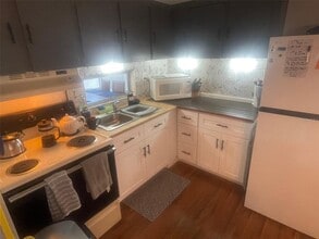 1100 Curlew Rd in Dunedin, FL - Building Photo - Building Photo