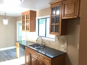 1191 Heritage Glen Dr in Norcross, GA - Building Photo - Building Photo