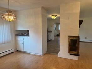 12 Reed Rd in Peabody, MA - Building Photo - Building Photo