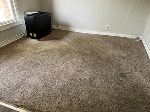 81 S Broadway-Unit -Unit 5 in Pennsville Township, NJ - Building Photo - Building Photo