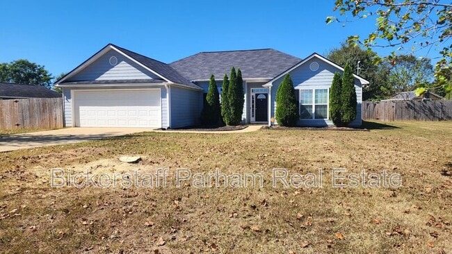 51 Honeysuckle Way in Fort Mitchell, AL - Building Photo - Building Photo