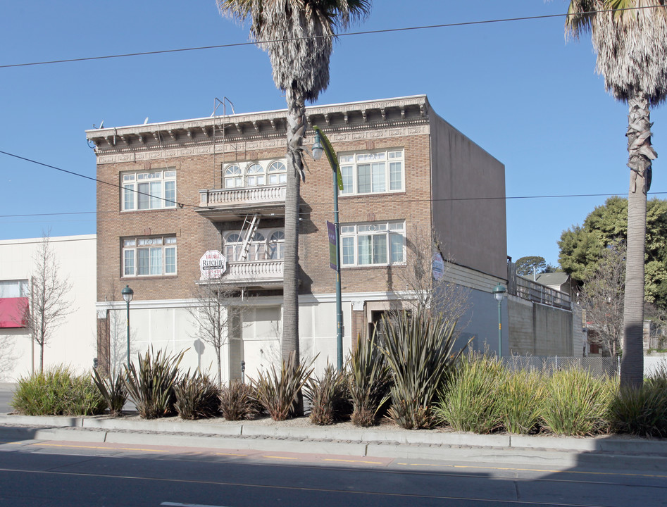 5024-5030 3rd St in San Francisco, CA - Foto de edificio