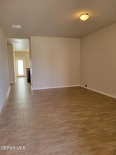 3765 Loma Jacinto in El Paso, TX - Building Photo - Building Photo