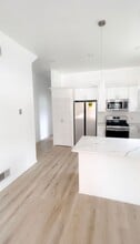 72 James St, Unit 1 in Newark, NJ - Building Photo - Building Photo