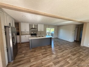 5469 W Grovepark Rd in Dunnellon, FL - Building Photo - Building Photo