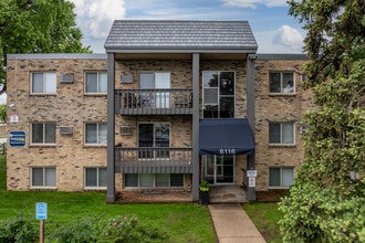 Diamond Pointe Apartments in Minneapolis, MN - Building Photo - Building Photo