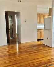 324 Strawberry Hill Ave in Norwalk, CT - Building Photo - Building Photo