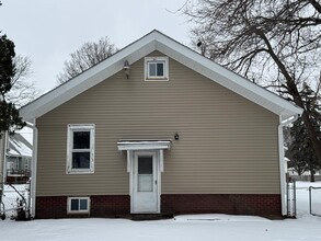 1413 16th Ave in Rockford, IL - Building Photo - Building Photo