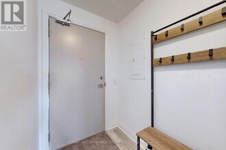 3220-3220 Sheppard Ave E in Toronto, ON - Building Photo - Building Photo