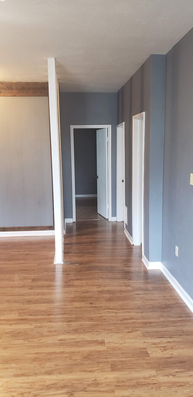 120 S Graham St in Pittsburgh, PA - Building Photo - Building Photo