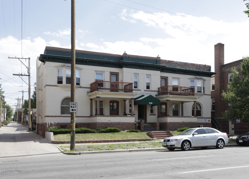 O'Neil Apartments in Denver, CO - Building Photo