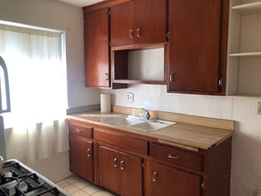 2100 1/2 San Gabriel Blvd, Unit 2 in Rosemead, CA - Building Photo - Building Photo