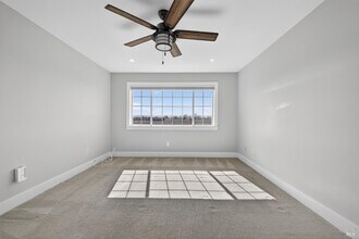 1567 Gretchen Ct in Rohnert Park, CA - Building Photo - Building Photo