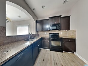 165 Union Station Dr in Calera, AL - Building Photo - Building Photo