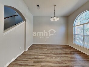 21711 Falcongate Ct, Unit APT 203 in Humble, TX - Building Photo - Building Photo