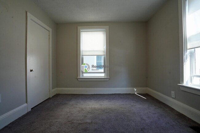 27 Westford St in Boston, MA - Foto de edificio - Building Photo