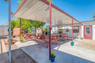 3431 N Flowing Wells Rd in Tucson, AZ - Building Photo - Building Photo