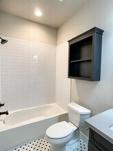 2515 Delafield St-Unit -A in Houston, TX - Foto de edificio - Building Photo