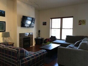 843 W Lill Ave in Chicago, IL - Building Photo - Building Photo