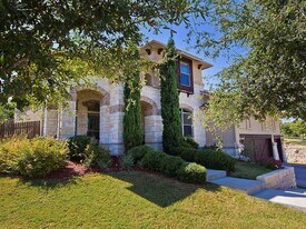 271 Longmont Ln in Austin, TX - Building Photo