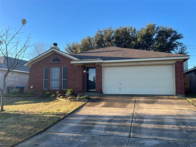 1932 Canyon Ridge St in Fort Worth, TX - Building Photo