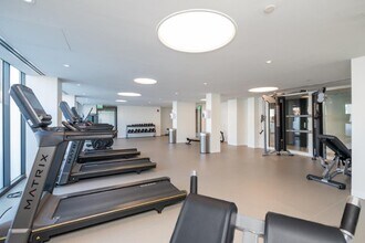 1424 Columbia Rd, Unit 15F in Boston, MA - Building Photo - Building Photo