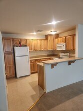 140 S Clinton St, Unit Apt. A in Doylestown, PA - Building Photo - Building Photo