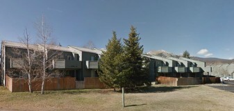 River Front Apartments in Silverthorne, CO - Building Photo