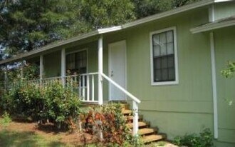 3652 Estates Rd in Tallahassee, FL - Building Photo