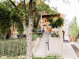 559 E 5th Ave, Unit Rear in Salt Lake City, UT - Building Photo