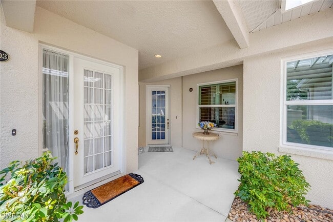 4685 Hawks Nest Way