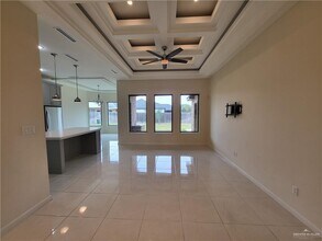 1367 Garden Dr in Mission, TX - Building Photo - Building Photo