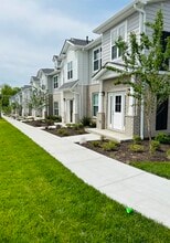 Stadium Townhomes in Hendersonville, TN - Foto de edificio - Building Photo