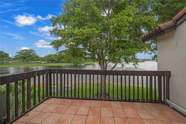 15070 SW 49th Ln in Miami, FL - Building Photo - Building Photo