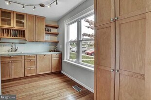 94 Blueridge Ct in Frederick, MD - Building Photo