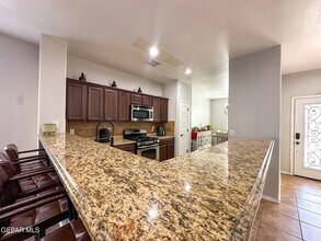 5037 Lone Cactus Ct in El Paso, TX - Building Photo - Building Photo