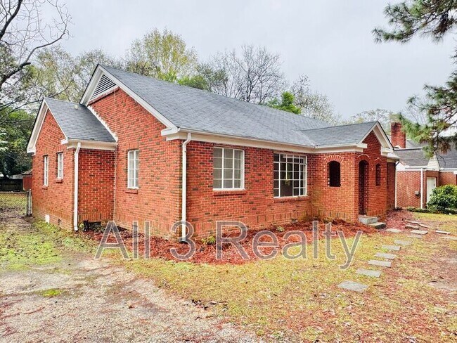 108 Brantwood Dr in Montgomery, AL - Foto de edificio - Building Photo