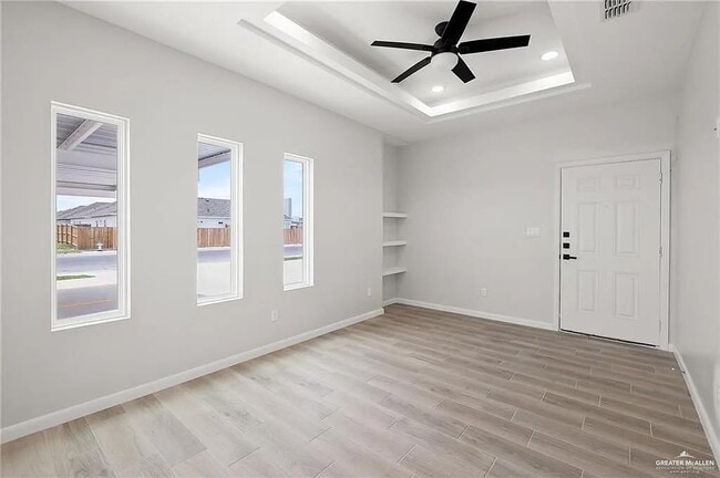 14 N 56th Ln in McAllen, TX - Building Photo - Building Photo