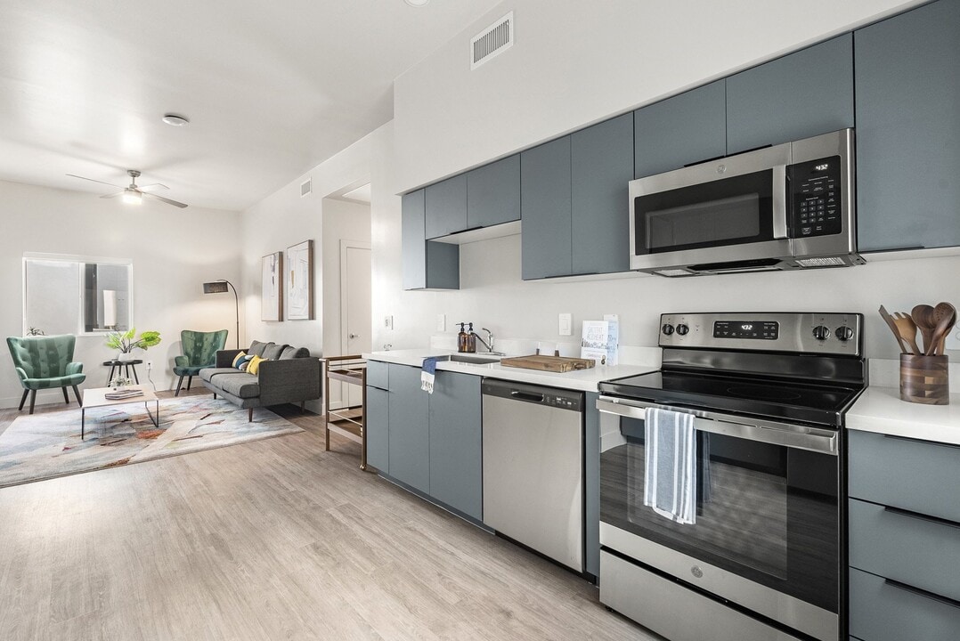 2nd Ave Commons in Mesa, AZ - Building Photo