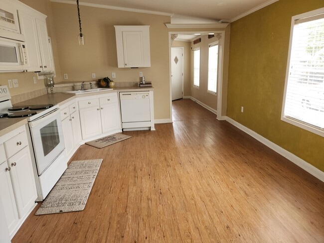 7004 Marine Dr in Tampa, FL - Building Photo - Building Photo