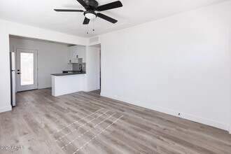 829 E Turney Ave in Phoenix, AZ - Building Photo - Building Photo
