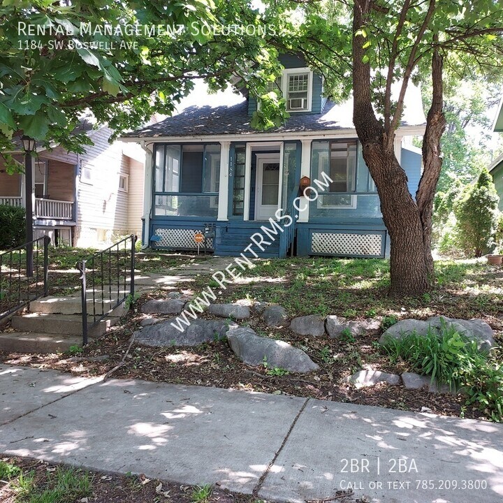 1184 SW Boswell Ave in Topeka, KS - Building Photo