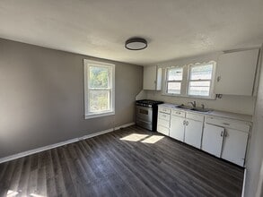 1115 Jefferson Ave in Cape Girardeau, MO - Building Photo - Building Photo