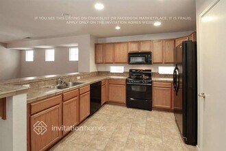 73 Roadrunner St in Brentwood, CA - Building Photo - Building Photo