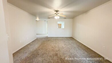 5402 Kemper St in Lubbock, TX - Building Photo - Building Photo