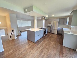 2809 Banbury Rd in Cottonwood Heights, UT - Building Photo - Building Photo