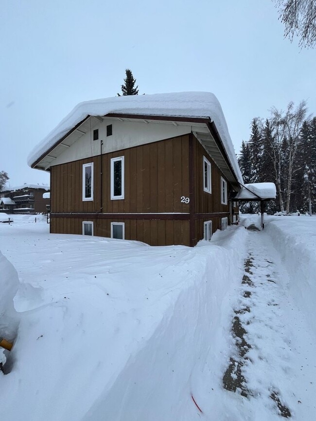 29 Glacier Ave in Fairbanks, AK - Building Photo - Building Photo