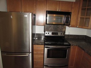 5844 NE 75th St in Seattle, WA - Building Photo - Building Photo