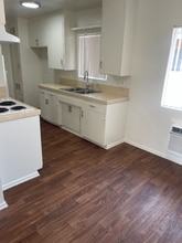 2231 E Lenita Ln in Santa Ana, CA - Building Photo - Building Photo