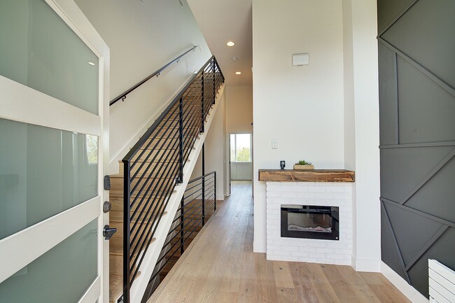 908 N 46th St in Seattle, WA - Building Photo - Building Photo